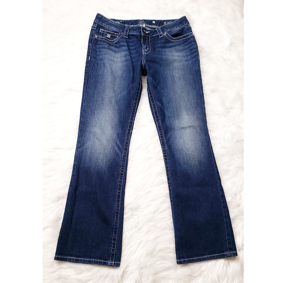D9 District 9 Denim - D9 Rhinestone Pocket Slick Boot Cut Jeans Size 31